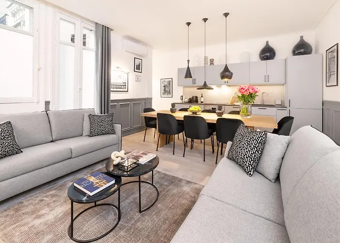 Livinparis - Luxury A/C 4 Bedrooms Auteuil Eiffel Tower